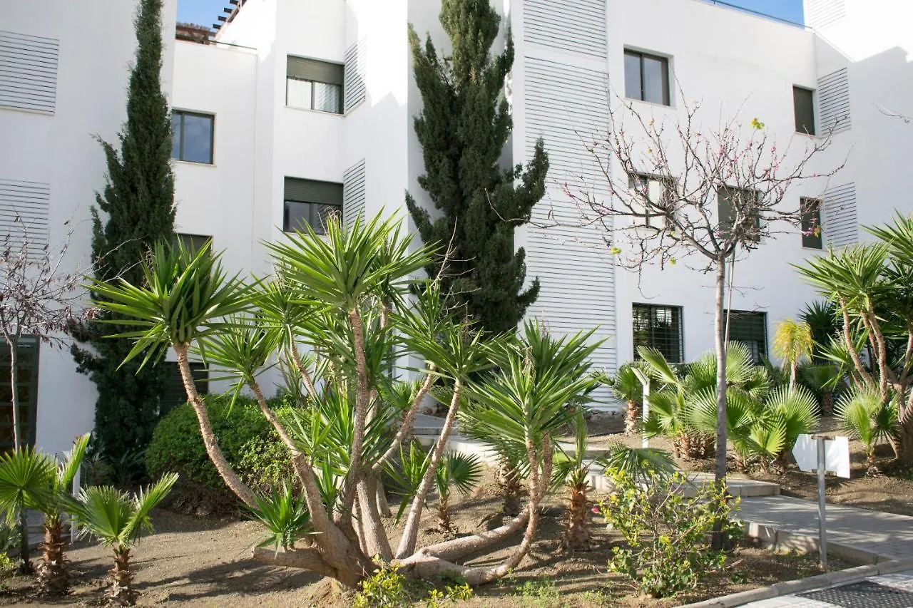 Apartamentos Turisticos Resort De Nerja 0*,